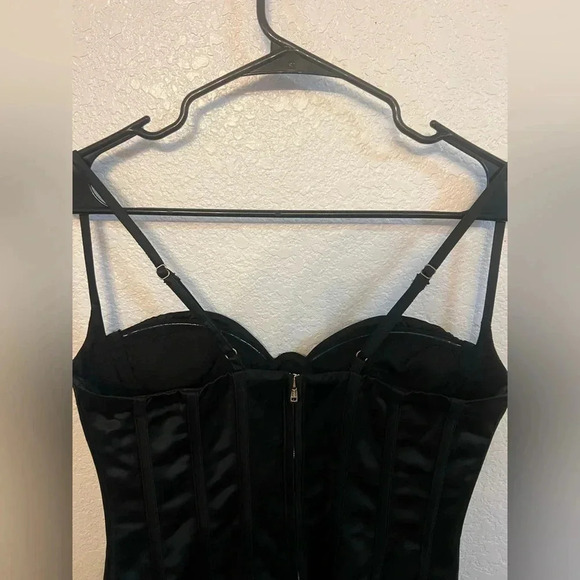 Heiress Beverly Hills Black Satin Mini Corset Dress - Picture 5 of 6